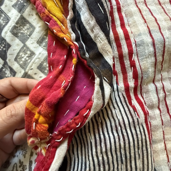 Reversible Kantha top - Picture 3 of 7